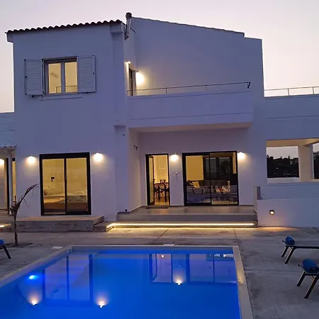 Villa Montis Sea View Heated Pool